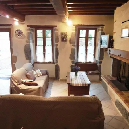 House Chez Bacabara 펜션 Boeil-Bezing